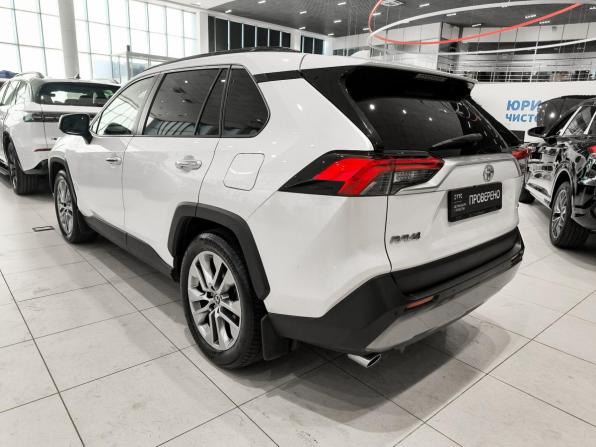 Toyota RAV4 V (XA50) с пробегом 2021 года, цена 3 250 000 рублей, 178910 км, внедорожник, Автокод Объявления