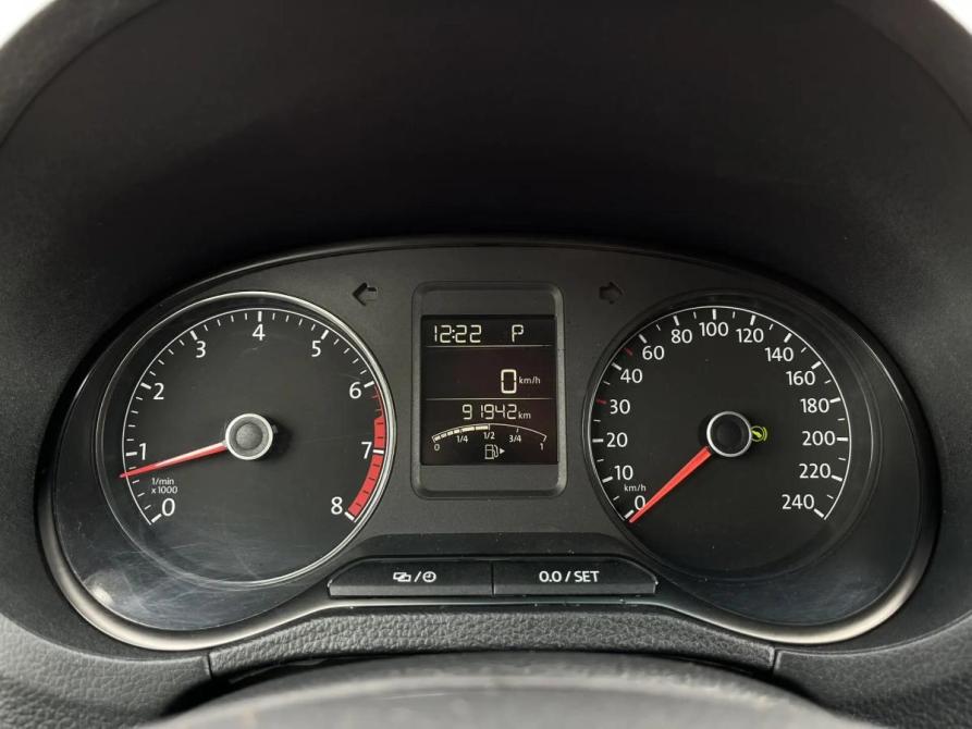 Volkswagen Polo V Рестайлинг Краснодар  - изображение 17