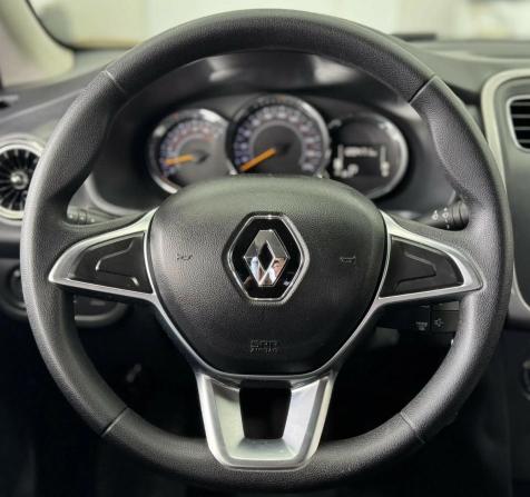 Renault Logan II Рестайлинг с пробегом 2020 года, цена 1 299 000 рублей, 120000 км, седан, Автокод Объявления