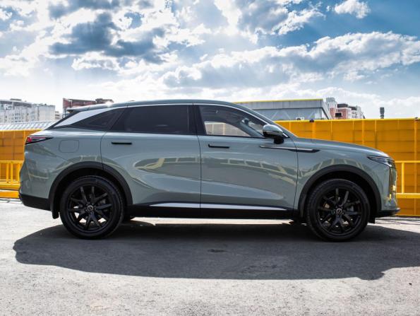 Exeed RX с пробегом 2023 года, цена 2 749 000 рублей, 42731 км, внедорожник, Автокод Объявления