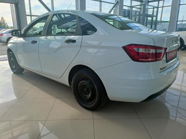 Lada (ВАЗ) Vesta I с пробегом 2021 года, цена 588 000 рублей, 234000 км, седан, Автокод Объявления