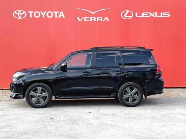 Toyota Land Cruiser 200 Series Рестайлинг 1 с пробегом 2013 года, цена 3 550 000 рублей, 257363 км, внедорожник, Автокод Объявления