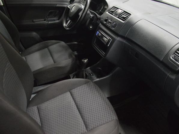 Skoda Fabia II Рестайлинг с пробегом 2013 года, цена 375 000 рублей, 234088 км, хэтчбек, Автокод Объявления