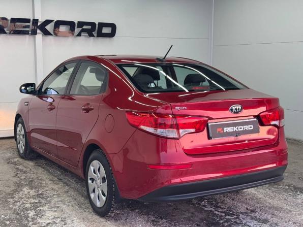 Kia Rio III Рестайлинг с пробегом 2017 года, цена 1 170 000 рублей, 89368 км, седан, Автокод Объявления