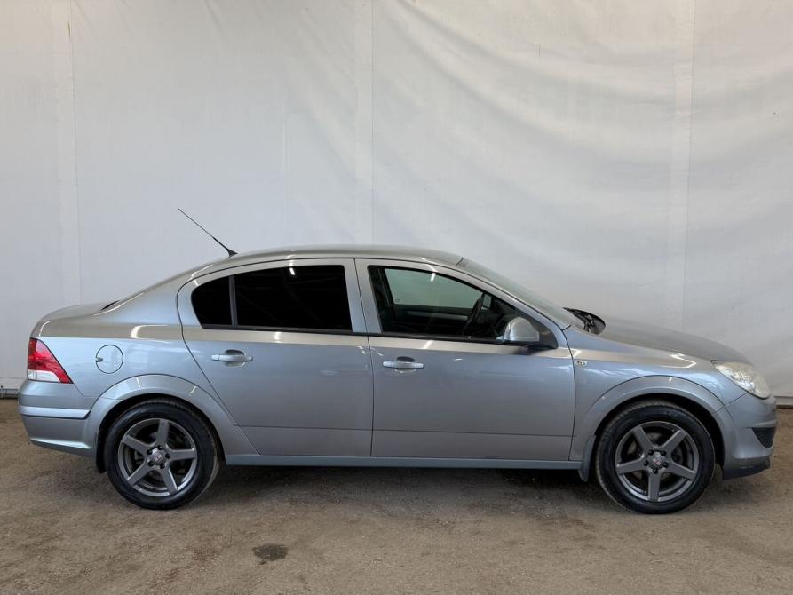 Opel Astra H Рестайлинг Псков  - изображение 8