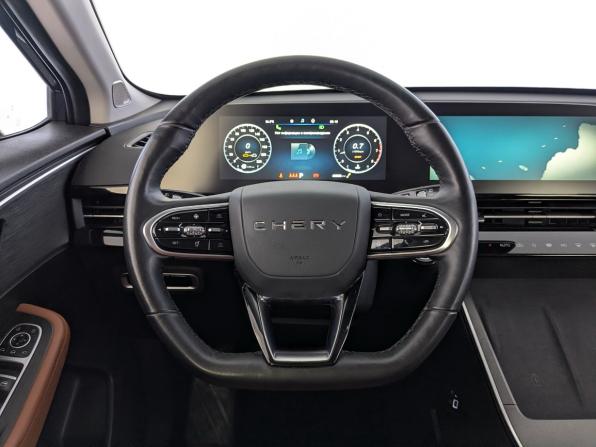 Omoda C5 I с пробегом 2023 года, цена 1 800 000 рублей, 46563 км, внедорожник, Автокод Объявления