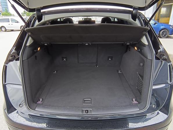 Audi Q5 I (8R) Рестайлинг с пробегом 2015 года, цена 1 946 000 рублей, 183000 км, внедорожник, Автокод Объявления
