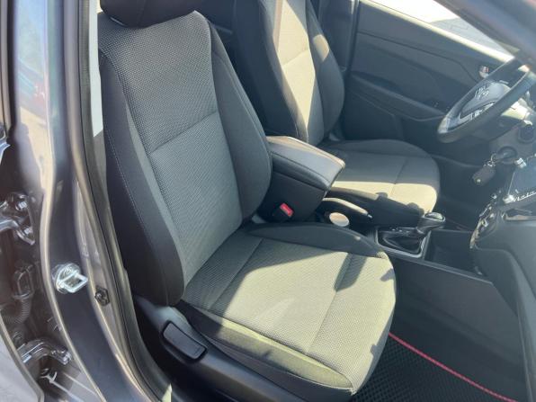 Hyundai Solaris II с пробегом 2017 года, цена 1 399 000 рублей, 84390 км, седан, Автокод Объявления