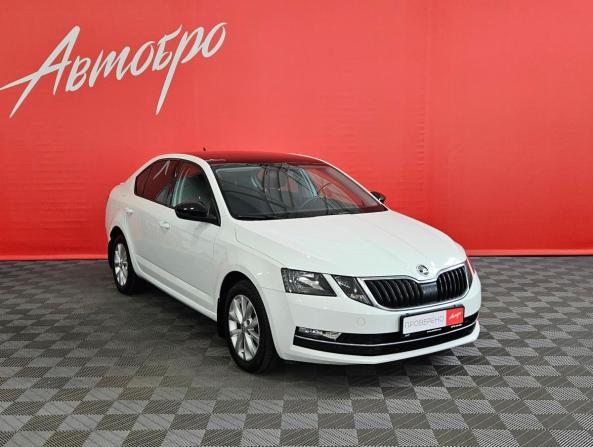 Skoda Octavia III (A7) Рестайлинг с пробегом 2017 года, цена 1 860 000 рублей, 148360 км, лифтбек, Автокод Объявления