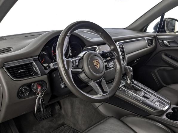 Porsche Macan I с пробегом 2018 года, цена 3 880 000 рублей, 98992 км, внедорожник, Автокод Объявления