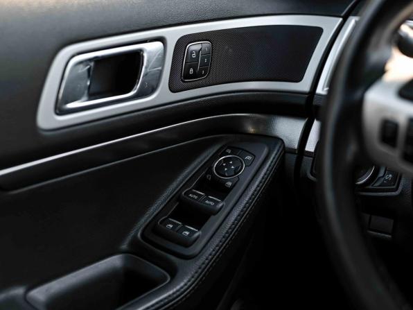 Ford Explorer V с пробегом 2014 года, цена 1 928 000 рублей, 108038 км, внедорожник, Автокод Объявления