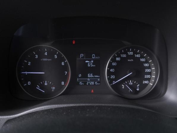 Hyundai Elantra VI (AD) с пробегом 2018 года, цена 1 190 000 рублей, 272815 км, седан, Автокод Объявления
