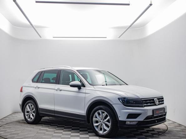 Volkswagen Tiguan II с пробегом 2016 года, цена 2 129 800 рублей, 157217 км, внедорожник, Автокод Объявления