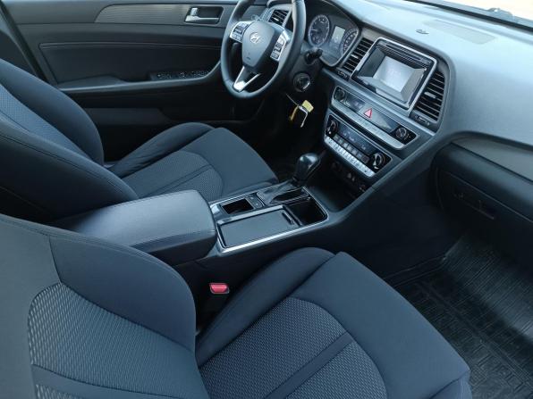 Hyundai Sonata VII (LF) Рестайлинг с пробегом 2019 года, цена 1 790 000 рублей, 61200 км, седан, Автокод Объявления