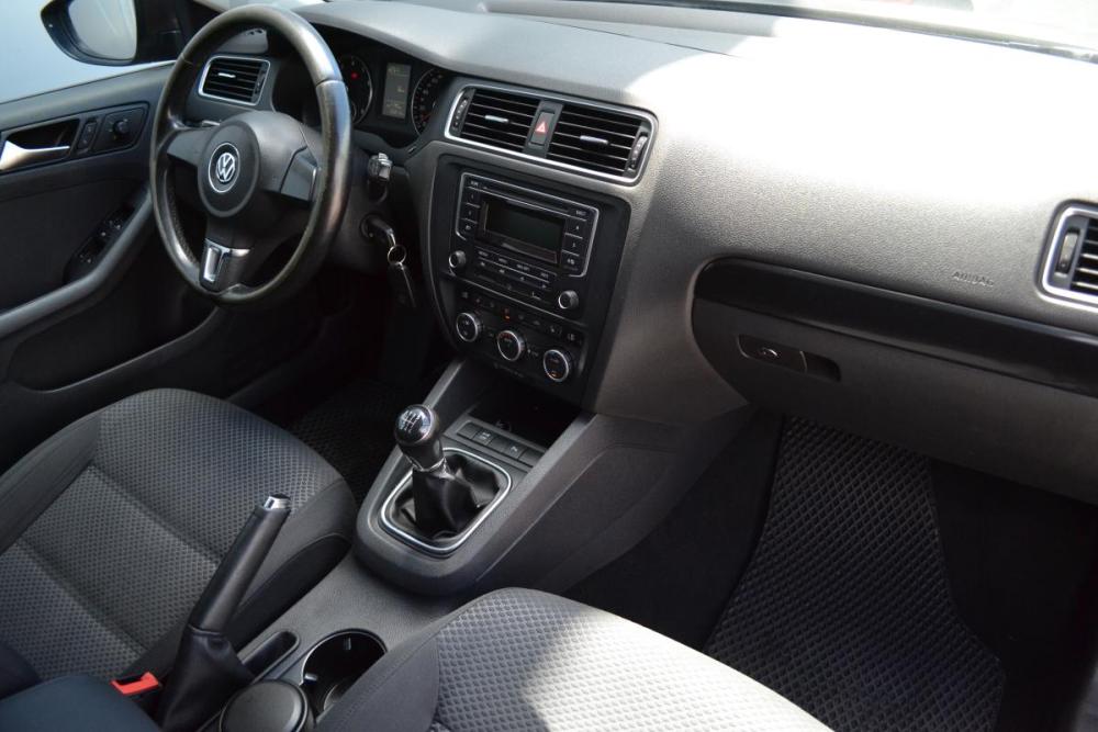 Volkswagen Jetta VI Старый Оскол  - изображение 10