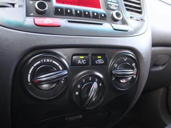 Kia Rio II Рестайлинг с пробегом 2011 года, цена 329 000 рублей, 464629 км, седан, Автокод Объявления