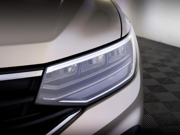 Volkswagen Tiguan II Рестайлинг с пробегом 2021 года, цена 3 100 000 рублей, 76463 км, внедорожник, Автокод Объявления