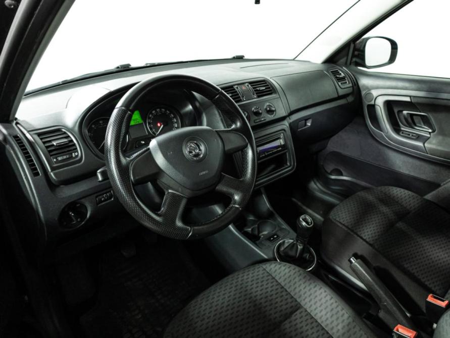 Skoda Fabia II Рестайлинг Санкт-Петербург  - изображение 12