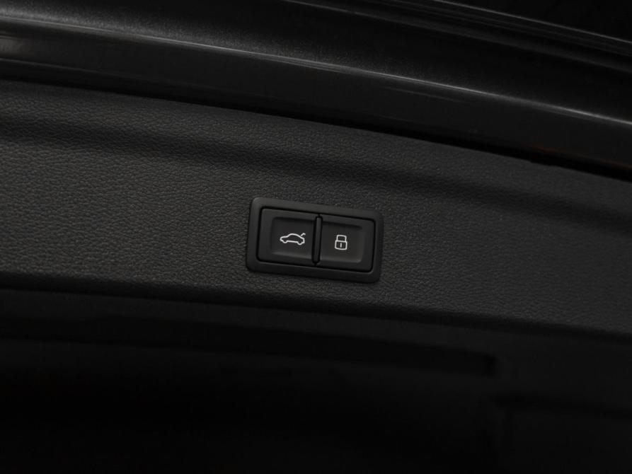 Audi Q3 II (F3) Москва  - изображение 23