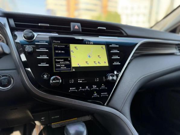 Toyota Camry VIII (XV70) с пробегом 2018 года, цена 2 839 000 рублей, 91627 км, седан, Автокод Объявления