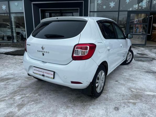 Renault Sandero II с пробегом 2017 года, цена 880 000 рублей, 116000 км, хэтчбек, Автокод Объявления