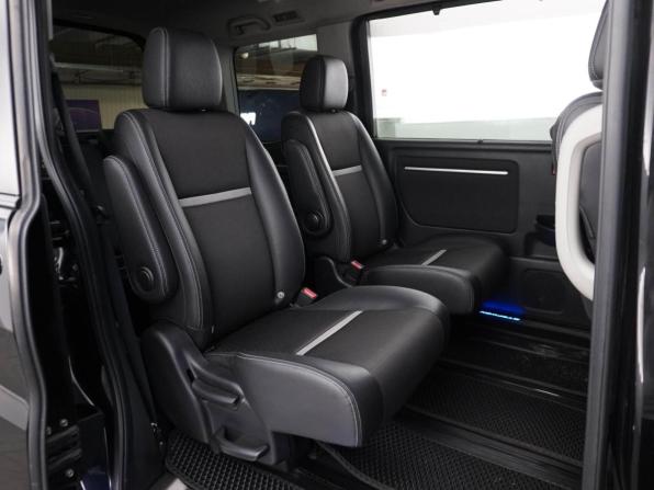 Honda Stepwgn V с пробегом 2017 года, цена 3 179 090 рублей, 137926 км, минивэн, Автокод Объявления