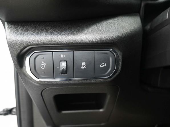 Haval Jolion I с пробегом 2023 года, цена 1 619 900 рублей, 120752 км, внедорожник, Автокод Объявления