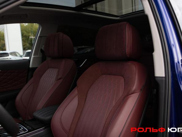 Hongqi HS5 I с пробегом 2023 года, цена 2 548 000 рублей, 15237 км, внедорожник, Автокод Объявления