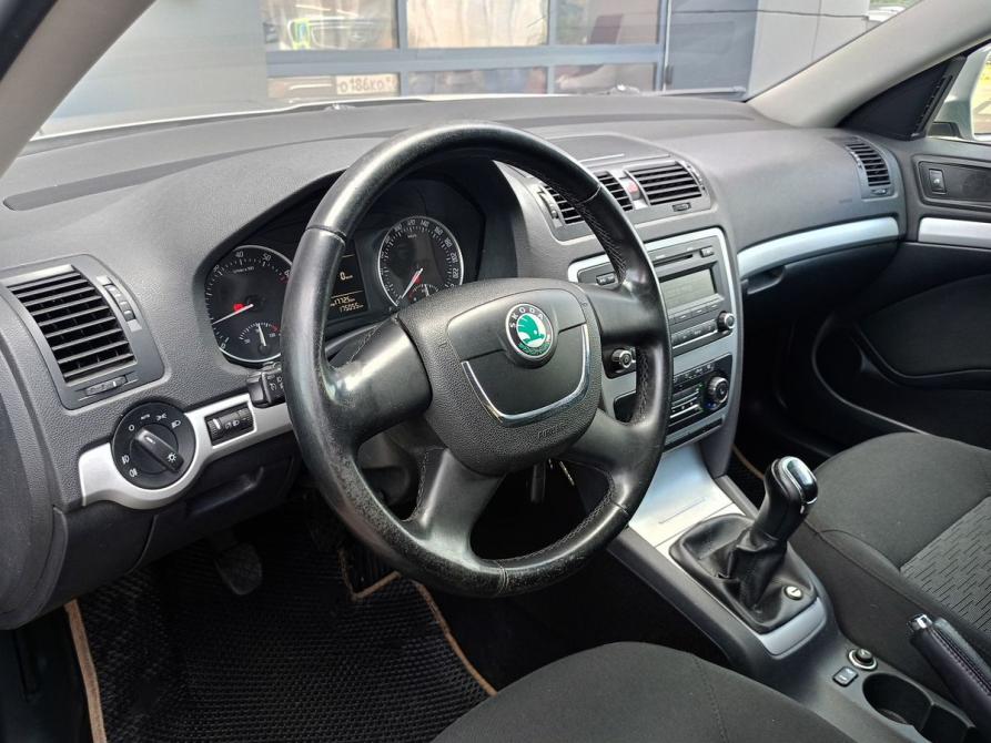 Skoda Octavia II (A5) Рестайлинг Казань  - изображение 5