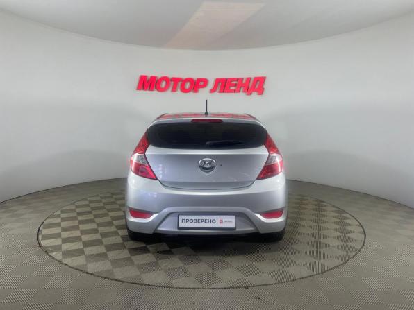Hyundai Solaris I с пробегом 2012 года, цена 600 000 рублей, 206173 км, хэтчбек, Автокод Объявления