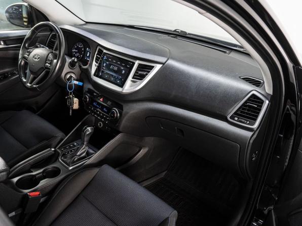 Hyundai Tucson III с пробегом 2016 года, цена 1 850 000 рублей, 216691 км, внедорожник, Автокод Объявления