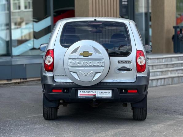 Chevrolet Niva I Рестайлинг с пробегом 2010 года, цена 389 000 рублей, 154883 км, внедорожник, Автокод Объявления