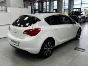 Opel Astra J Казань  - изображение 20