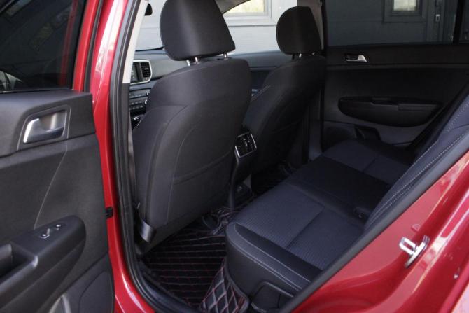 Kia Sportage IV Рестайлинг с пробегом 2019 года, цена 2 449 000 рублей, 54418 км, внедорожник, Автокод Объявления