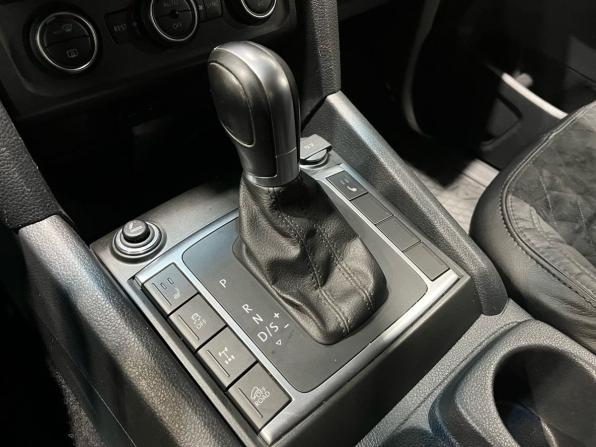 Volkswagen Amarok I Рестайлинг с пробегом 2018 года, цена 2 249 000 рублей, 266914 км, offers.body_type.unknown, Автокод Объявления