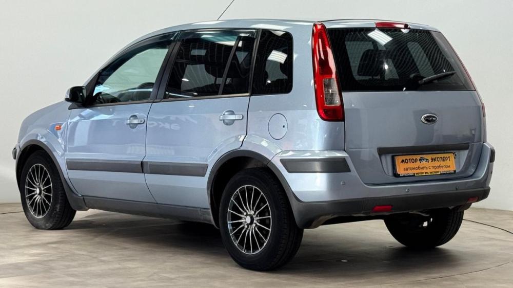 Ford Fusion I Рестайлинг Киров  - изображение 3