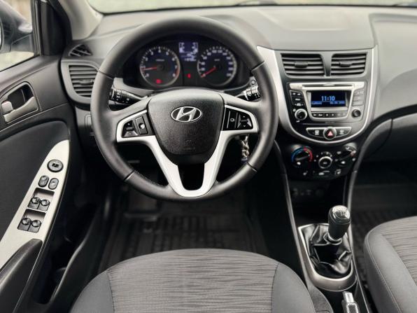 Hyundai Solaris I Рестайлинг с пробегом 2014 года, цена 999 000 рублей, 119700 км, седан, Автокод Объявления