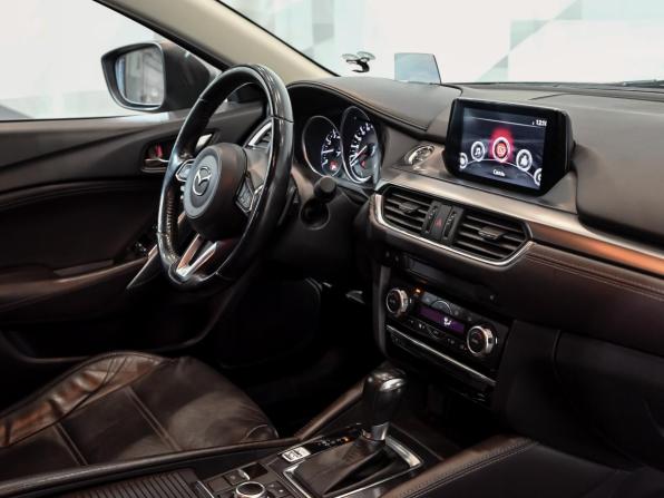 Mazda 6 III (GJ) Рестайлинг с пробегом 2017 года, цена 1 970 000 рублей, 121335 км, седан, Автокод Объявления