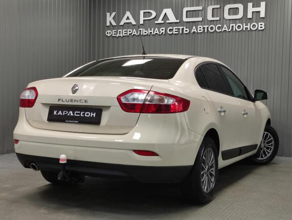 Renault Fluence I Рестайлинг с пробегом 2013 года, цена 650 000 рублей, 143000 км, седан, Автокод Объявления