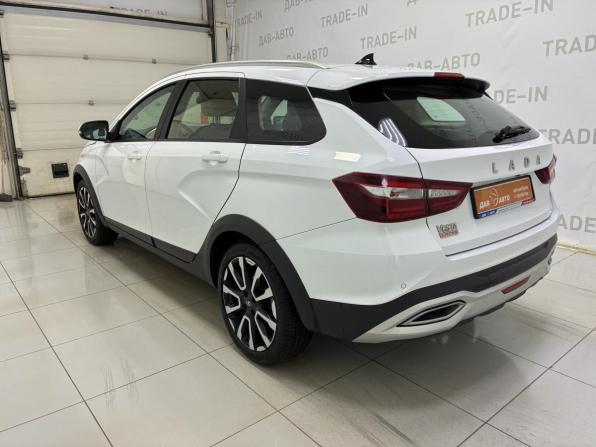 Lada (ВАЗ) Vesta I Рестайлинг (NG) с пробегом 2024 года, цена 1 360 000 рублей, 46000 км, универсал, Автокод Объявления