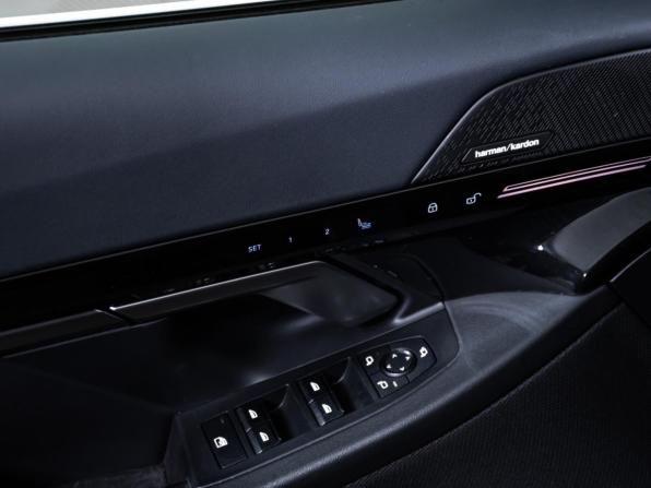 BMW 5 серии VIII (G60/G61/G68) с пробегом 2023 года, цена 6 316 000 рублей, 45660 км, седан, Автокод Объявления