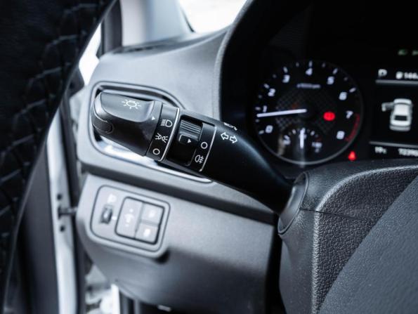 Hyundai Solaris II с пробегом 2020 года, цена 1 549 000 рублей, 72390 км, седан, Автокод Объявления