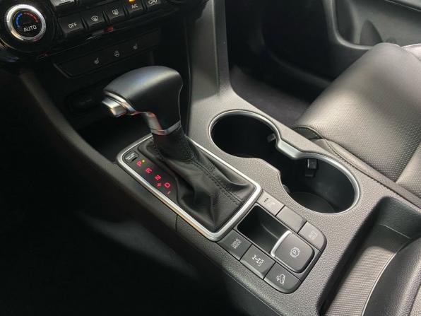 Kia Sportage IV Рестайлинг с пробегом 2022 года, цена 2 678 800 рублей, 66126 км, внедорожник, Автокод Объявления