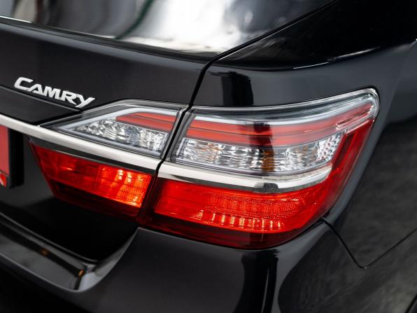 Toyota Camry VII (XV50) Рестайлинг с пробегом 2014 года, цена 1 800 500 рублей, 216249 км, седан, Автокод Объявления