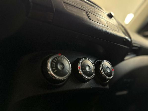 Mitsubishi Outlander II Рестайлинг с пробегом 2010 года, цена 1 230 000 рублей, 244280 км, внедорожник, Автокод Объявления