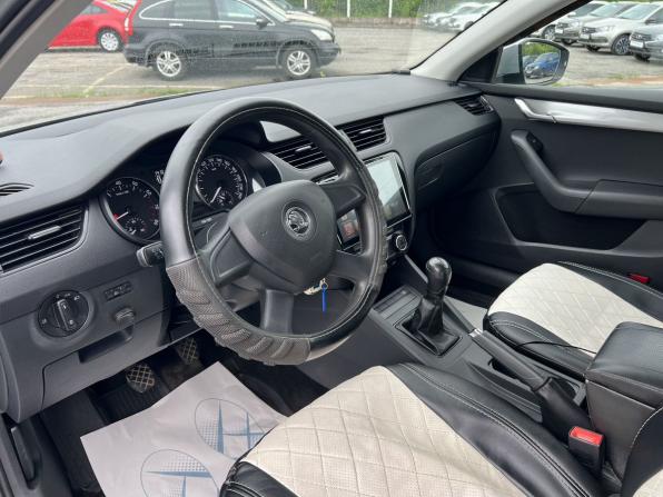 Skoda Octavia III (A7) с пробегом 2015 года, цена 899 000 рублей, 199721 км, лифтбек, Автокод Объявления