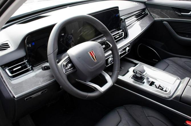 Hongqi HS5 I Рестайлинг с пробегом 2024 года, цена 3 600 000 рублей, 3787 км, внедорожник, Автокод Объявления