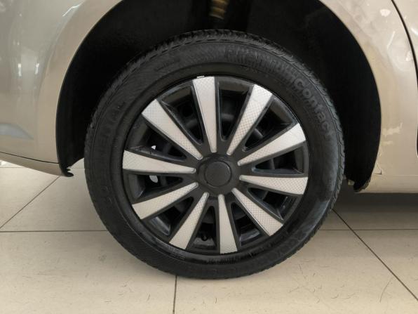 Volkswagen Touran I Рестайлинг 2 с пробегом 2012 года, цена 750 000 рублей, 260839 км, компактвэн, Автокод Объявления