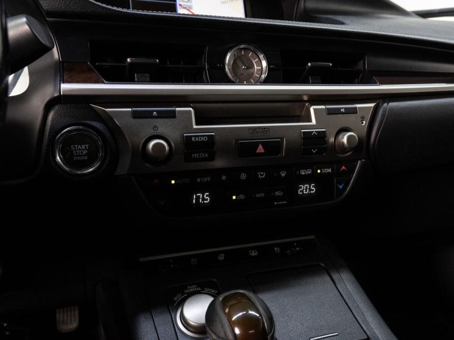 Lexus ES VI Тюмень  - изображение 22