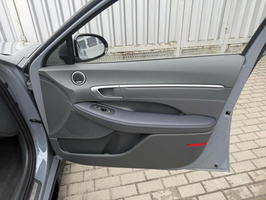 Hyundai Sonata VIII (DN8) Рестайлинг Ростов-на-Дону  - изображение 19